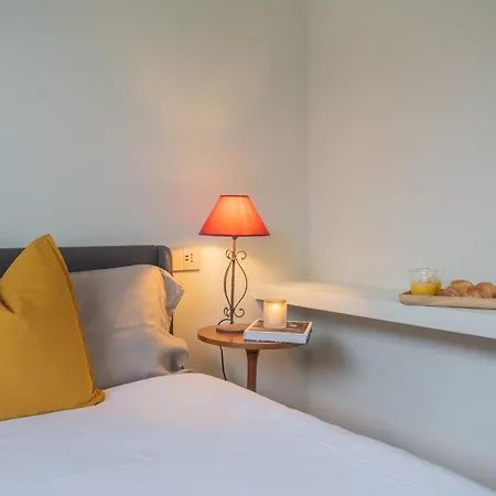 Garibaldi's Balcony By Rent Apartamento *