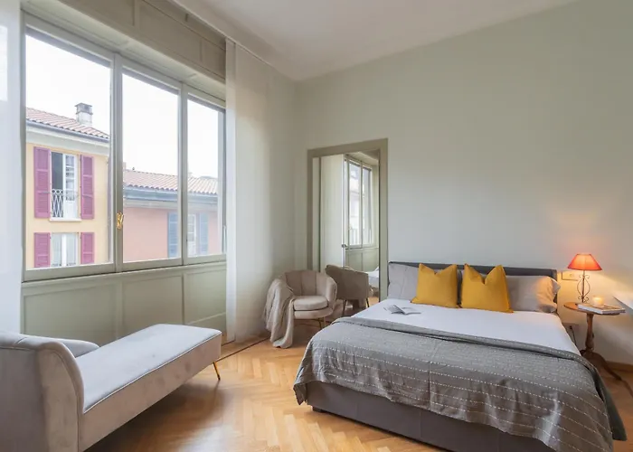 Garibaldi's Balcony By Rent