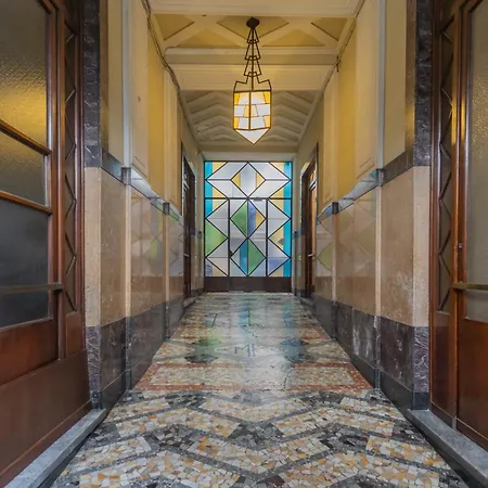 Apartamento Garibaldi's Balcony By Rent Como