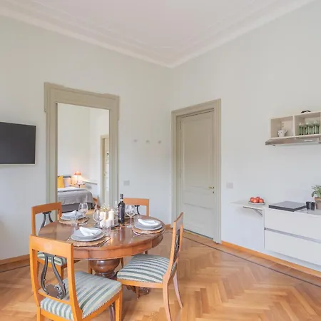 Garibaldi's Balcony By Rent * Como